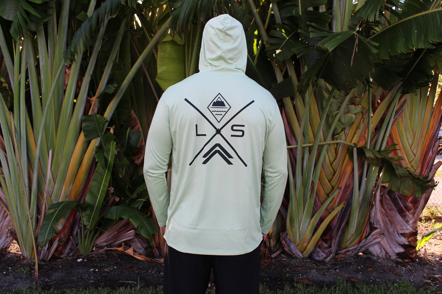 LAND & SEA PERFORMANCE HOODIE IN SEAFOAM