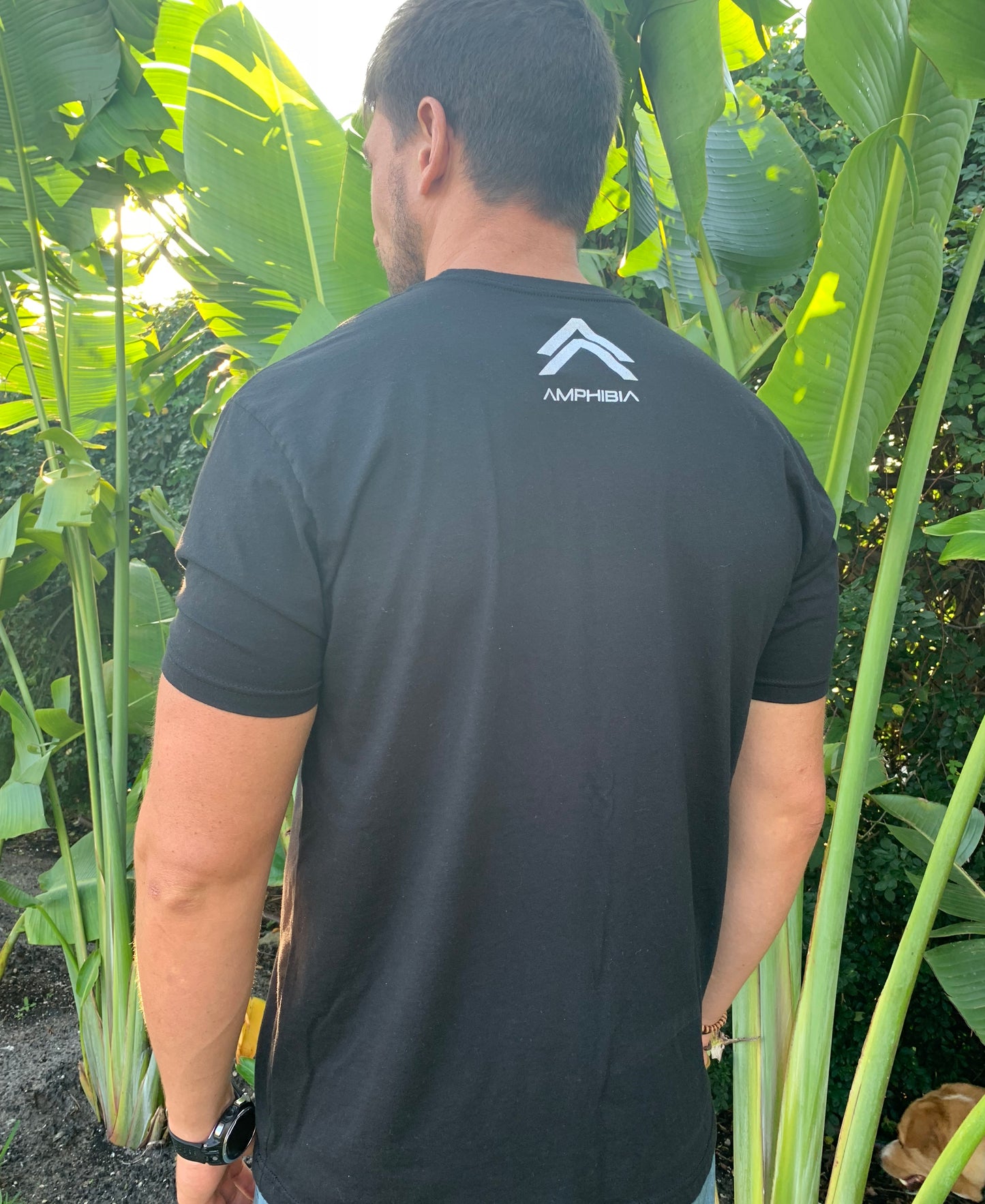 Tuna T (Black/White)